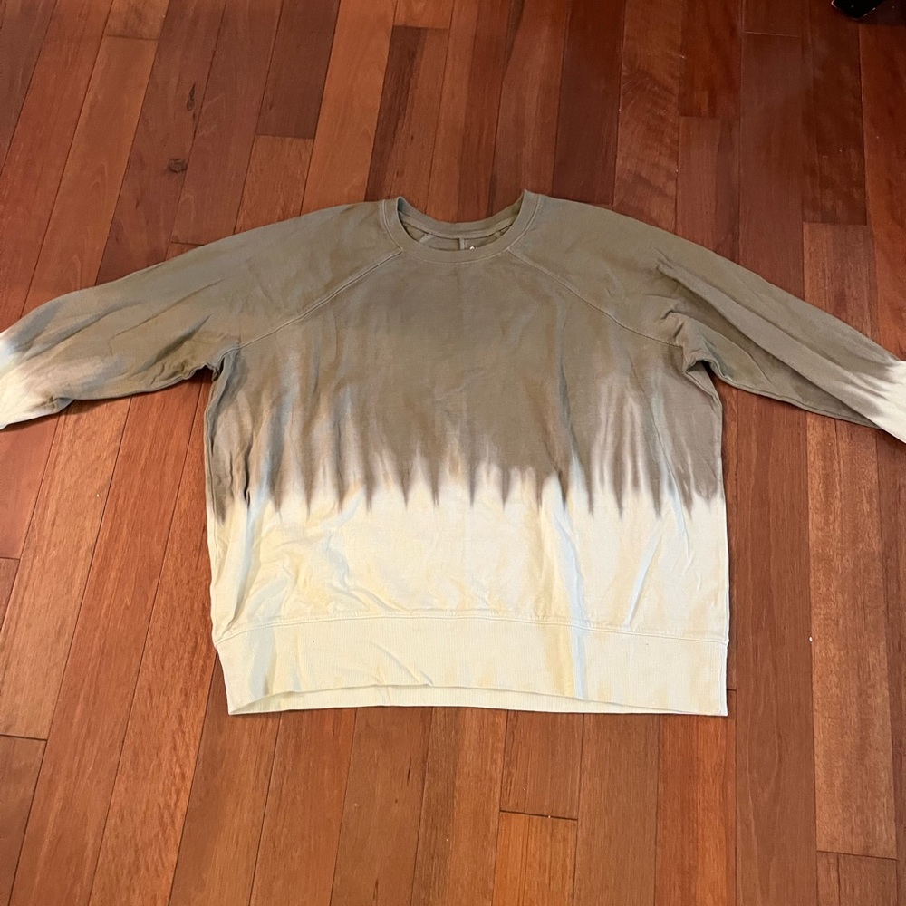 Athleta Crewneck sweatshirt